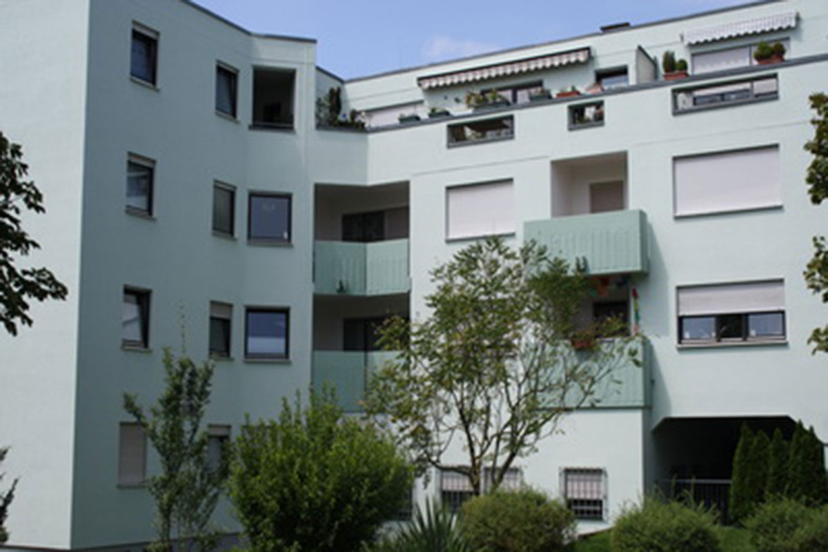 City_Apartment_Karlsruhe_Waldstadt_Neureut_1-Zimmer-Standard-Apartment-mit-Balkon_26qm_Haus